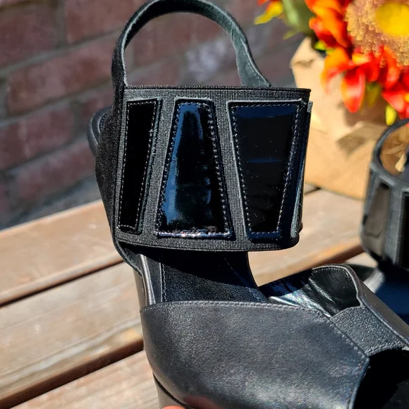 Dana Davis made in Italy black stilettos - Picture 3 of 7